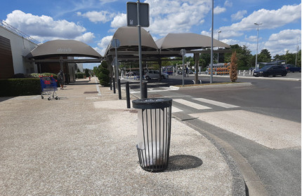 Easy Litter Bins in Sainte-Geneviève-des-Bois (France)